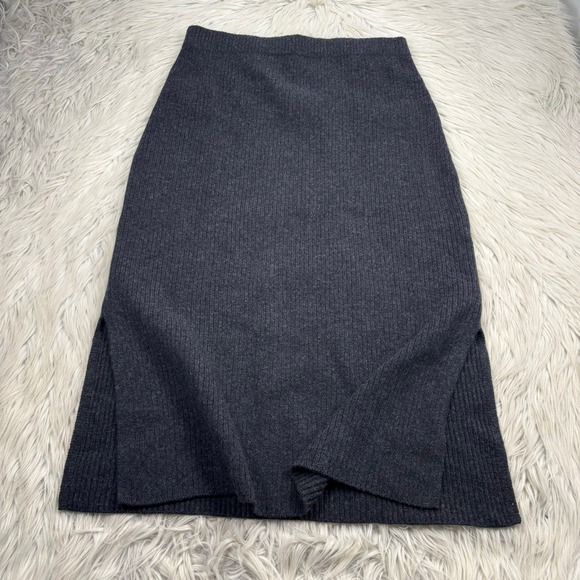 Vince Dresses & Skirts - Vince‎ Women's L Charcoal Gray Ribbed Knit Midi Skirt Cozycore Preppy Cool Girl